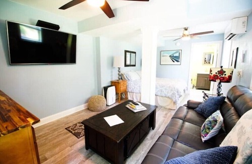 Sea Scape Apartamento | Studio Apartment for Two