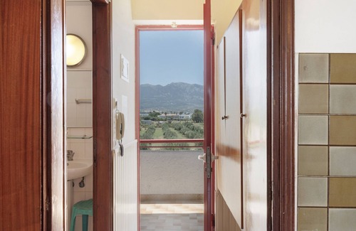 Tingaki Apartamento | Apartamento estudio 'Golden Sun 3' con vistas al mar, piscina compartida y Wi-Fi