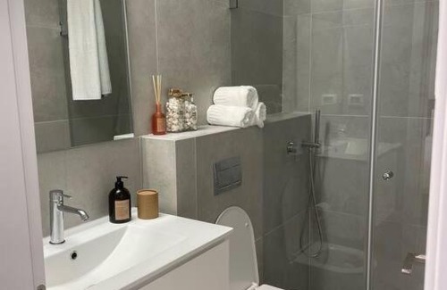Herzliya Pituach Apartamento | Studio apartment in Herzliya near the beach