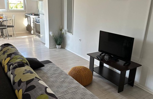 Trpanj Apartamento | Apartamento Estudio en Trpanj con Terraza, Acondicionador, WIFI, Lavadora (4199-5)