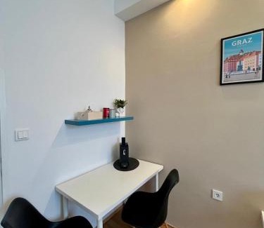 Eggenberg Apartamento | Studio-Apartment in zentraler Lage