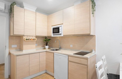 Barbate Apartamento | Estudio Apartamento "Loft Centro Historico Barbate" cerca del Mar con Wi-Fi