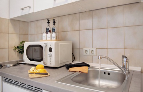 Bad Duerrheim Apartamento | Apartamento estudio 'Nr 7' con terraza compartida, jardín compartido y Wi-Fi