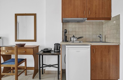 Pondi Apartamento | Estudio 'Panorama 2' con vistas al mar, Wi-Fi y aire acondicionado