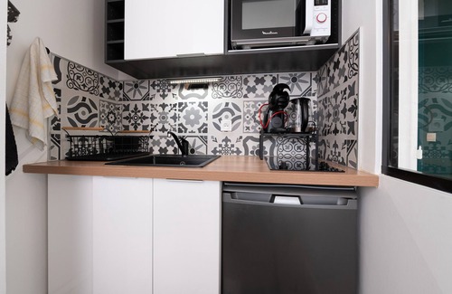 Vannes Apartamento | Apartamento estudio 'Proche Du Port De Vannes' con terraza privada, balcón y Wi-Fi