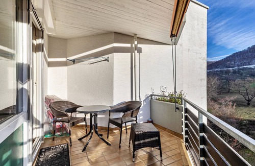 Beuren Apartamento | Apartamento estudio "Studti 134" con vistas a la montaña, balcón y Wi-Fi