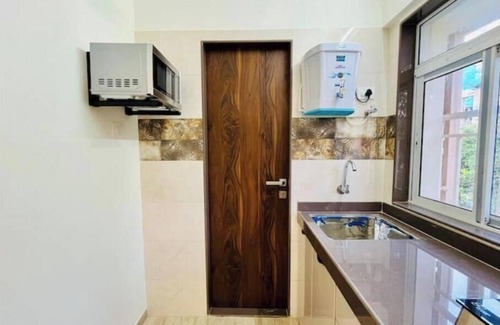 Kandivali East Apartamento | Studio Apartment - THE BNB STAY near Infiniti Mall