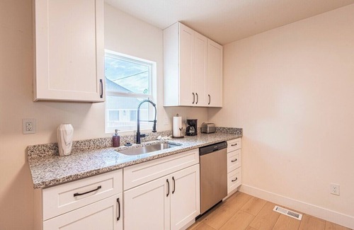 Liberty Wells Casa | Studio Apartment Near City Center — Self Check-in