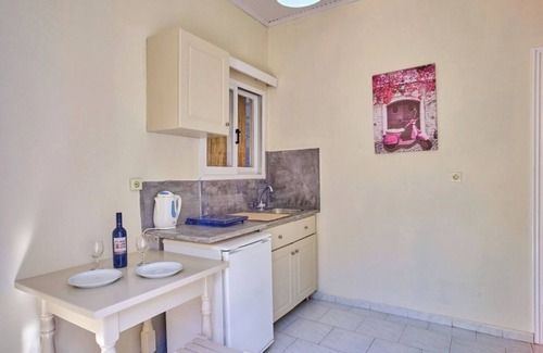 Sidari Apartamento | Apartamento estudio 'Vintage Resort 9' con vistas al mar, Wi-Fi y aire acondicionado.