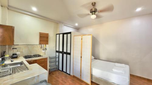Calleria Apartamento | Studio apartment with door to the street and air conditioning