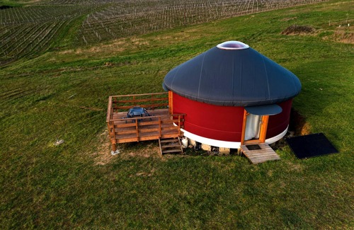 Mourens Apartamento | Apartamento estudio 'Yourte À La Campagne' con jardín privado