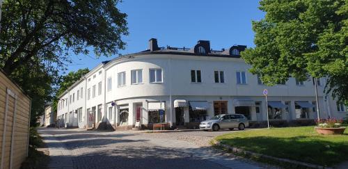 Porvoo Apartamento | Studio Arkadia, modern studio with separate kitchen room, incl parking