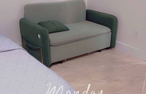 Lake Country Apartamento | Studio at Boat club dr, close to a Golf Club a lake in a serene neighborhood.