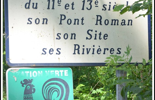 Chambon-sur-Voueize Apartamento | Studio "Au Bord de L'eau" Pour 3 Personnes, à L'orée D'un Village Authentique