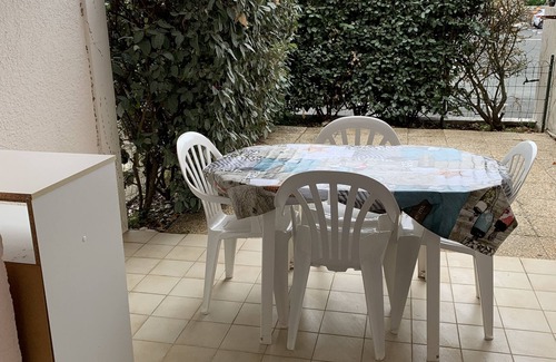 Saint-Palais-sur-Mer Apartamento | Studio au Centre de St Palais sur Mer