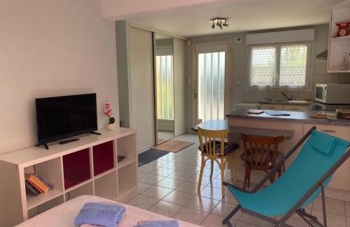 Luc-la-Primaube Apartamento | Studio aux portes de Rodez