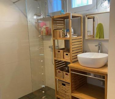 La Ciotat Apartamento | studio avec grand jardin