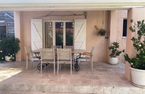 La Ciotat Apartamento | studio avec grand jardin