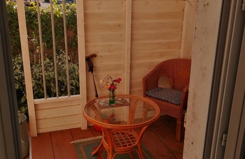 Palau-del-Vidre Apartamento | Studio Avec Terrasse Couverte et Jardin au Calme
