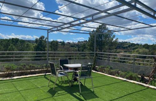 Carces Apartamento | Studio avec une belle terrasse Pour les amoureux