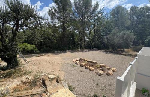 Trans-en-Provence Apartamento | Studio Azzurro Parking gratuit, Wi-Fi, cuisine équipée