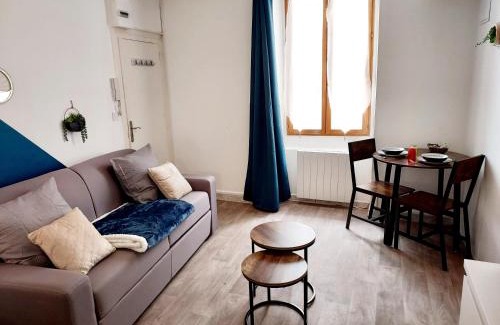 Neris-les-Bains Apartamento | Studio B aux pieds des Thermes