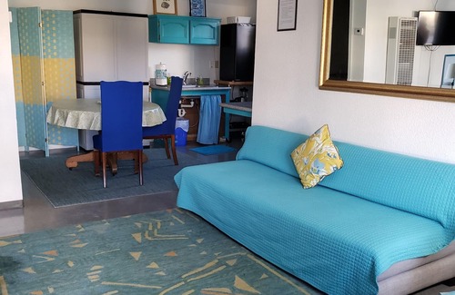 Grover Beach Apartamento | Estudio y baño junto al mar - Primer piso - Obras para mascotas y huéspedes discapacitados