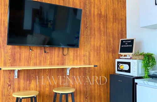 Diliman Condominio | Studio bedroom in Circulo Verde near Eastwood Quezon city. Pet-Friendly!
