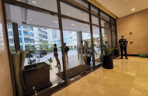 Pinagsama Condominio | studio behind to venice mall at mckinley taguig