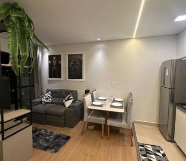 Jau Apartamento | Studio bem localizado