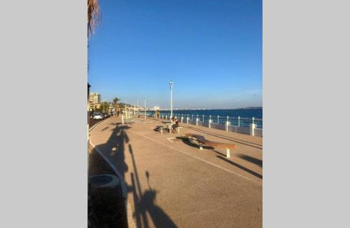 Cannes La Bocca Apartamento | Studio bord de mer