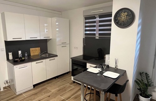 Bourgoin-Jallieu Apartamento | Studio Bourgoin jallieu