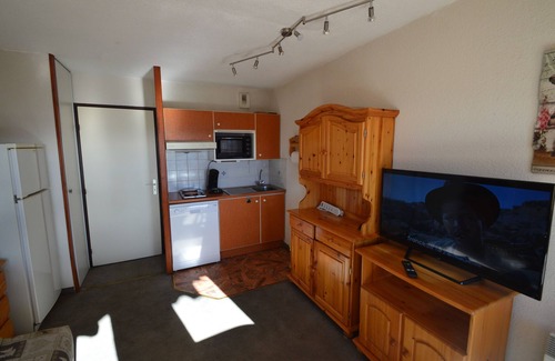 Font-Romeu-Odeillo-Via Apartamento | Studio cabin FONT ROMEU, beautiful south-facing terrace