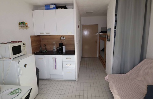 Travo Apartamento | Studio cabin near sea and air-conditioned shops
