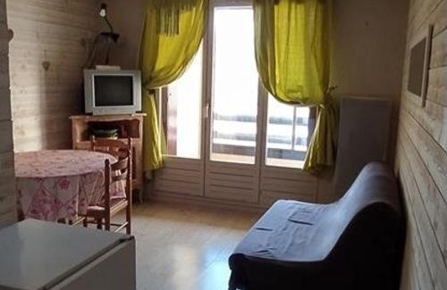 Barcelonnette Apartamento | Studio cabine 26m² avec balcon sud-ouest à Barcelonnette - FR-1-804-45