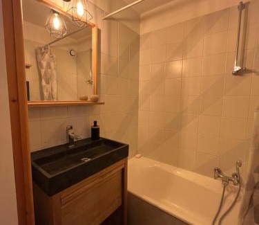 Les Gets Apartamento | Studio cabine cosy à 5min à pieds des pistes et du centre ville