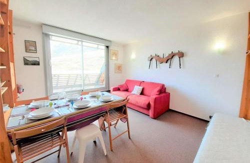 Piau Engaly Apartamento | Studio Cabine cosy pour 6 pers. avec TV, kitchenette équipée et casier à ski à Piau-Engaly - FR-1-457-319
