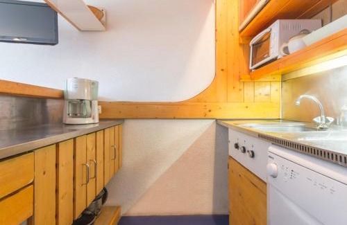 Arc-1800 Apartamento | Studio cabine pied des pistes avec balcon et cuisine équipée - FR-1-346-439
