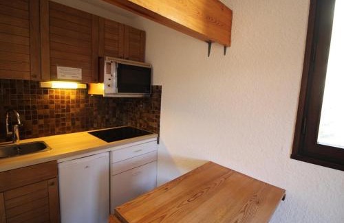 Auris Apartamento | Studio cabine rénové 4 pers au pied des pistes, proche commerces, ESF et luge - FR-1-297-117