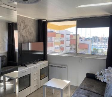 Cap d'Agde Apartamento | Studio Cabine Vue Port avec parking privé