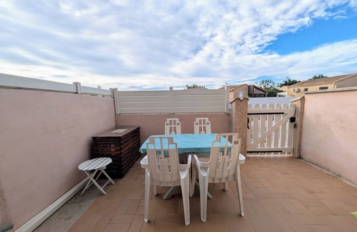 Marseillan Apartamento | Studio Calme & Agréable Avec Coin Nuit & Grande Terrasse