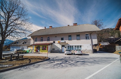 Zgornje Jezersko Apartamento | Studio Center