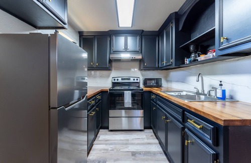 Del Mar Casa | Studio+Central+Min2Downtown+Extd Stays Discounts
