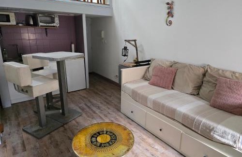 Privas Apartamento | studio centre ville