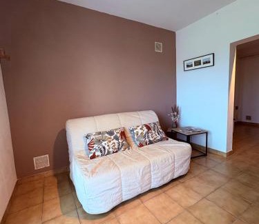 Castelnaud-la-Chapelle Apartamento | Studio-Château Castelnaud-Au bord de la rivière