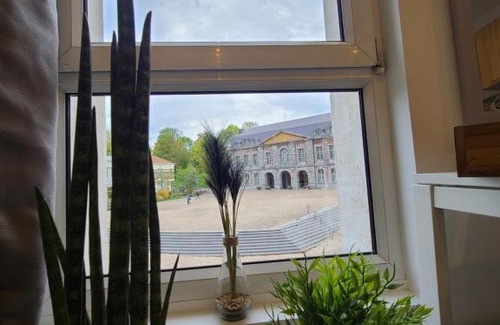 Maubeuge Apartamento | Studio chaleureux en hyper centre de Maubeuge avec vue sur la porte de Mons et la place Vauban