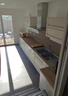 Saint-Gely-du-Fesc Apartamento | Studio climatisé calme et équipé pour trois jours minimun