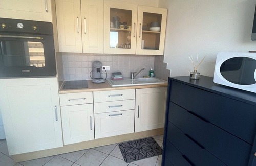Le Lavandou Apartamento | Studio Climatisé vue mer Avec Parking
