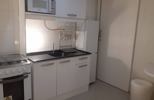 Piratuba Apartamento | Studio climatizado wifi no centro