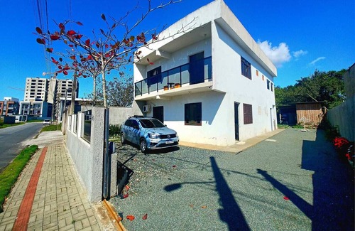 Penha Apartamento | Studio close to beaches and parks, a quiet place in the city center.